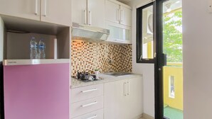 Ảnh chưa phân loại, 3 trong số 18 ảnh, nút
