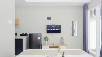 Standard Studio