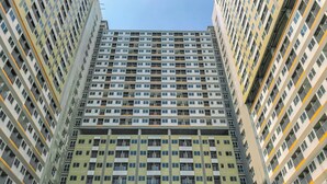 Exterior - Neat Studio For 2 Pax At Royal Sentul Park Apartment (Bogor)