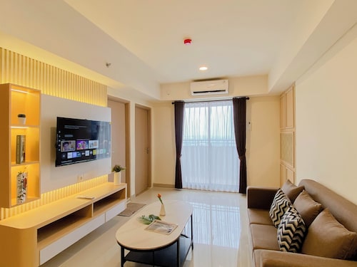 Modern Versatile 3Br At Meikarta District 2 Apartment