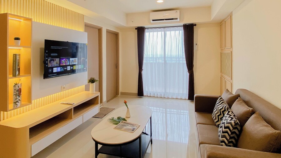 Modern Versatile 3Br At Meikarta District 2 Apartment
