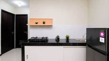 Standard Apartment | Private kitchen | Electric kettle