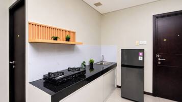 Standard Apartment | Private kitchen | Electric kettle