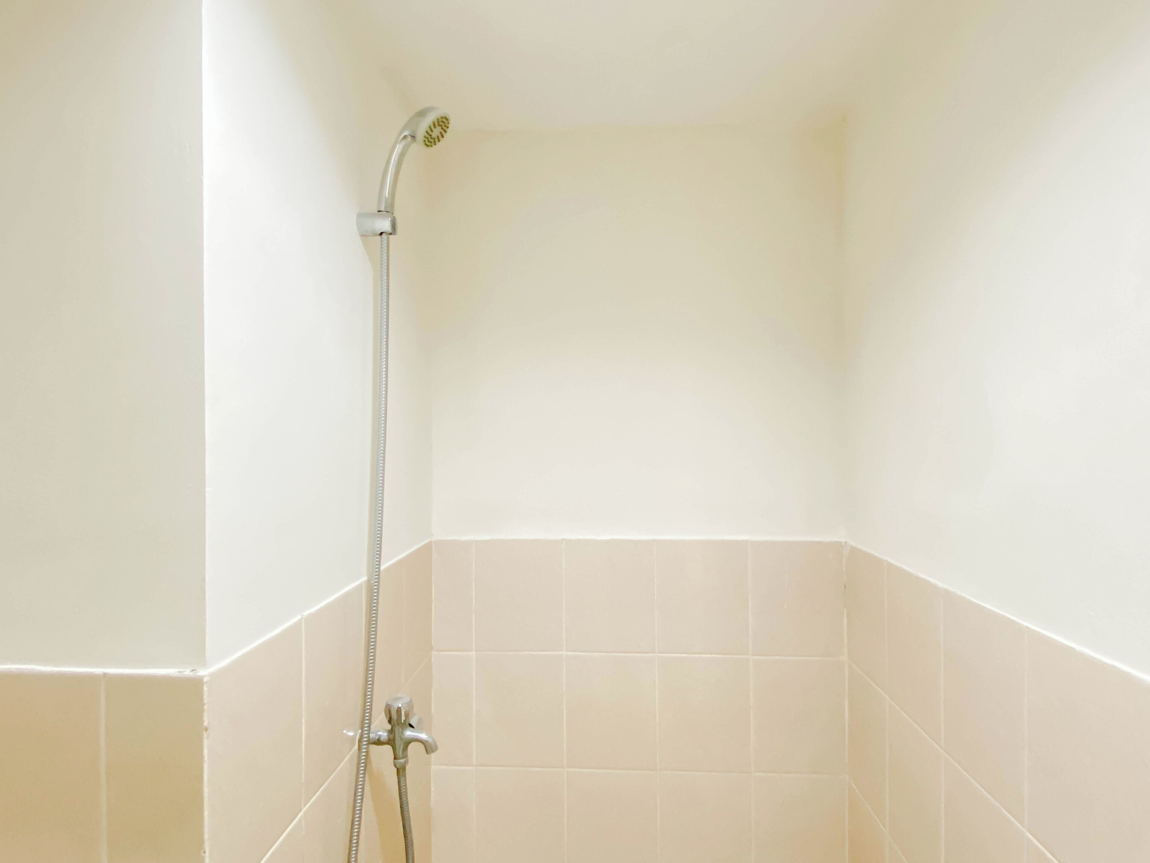 Standard Apartment | Bathroom