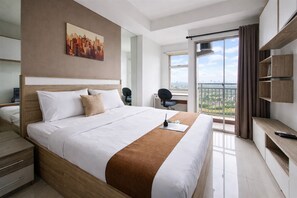 Standard Studio - Simply Minimalist Studio Apartment Springwood Residence Tangerang (Tangerang)