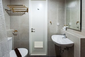 Căn hộ Tiêu chuẩn | Phòng tắm