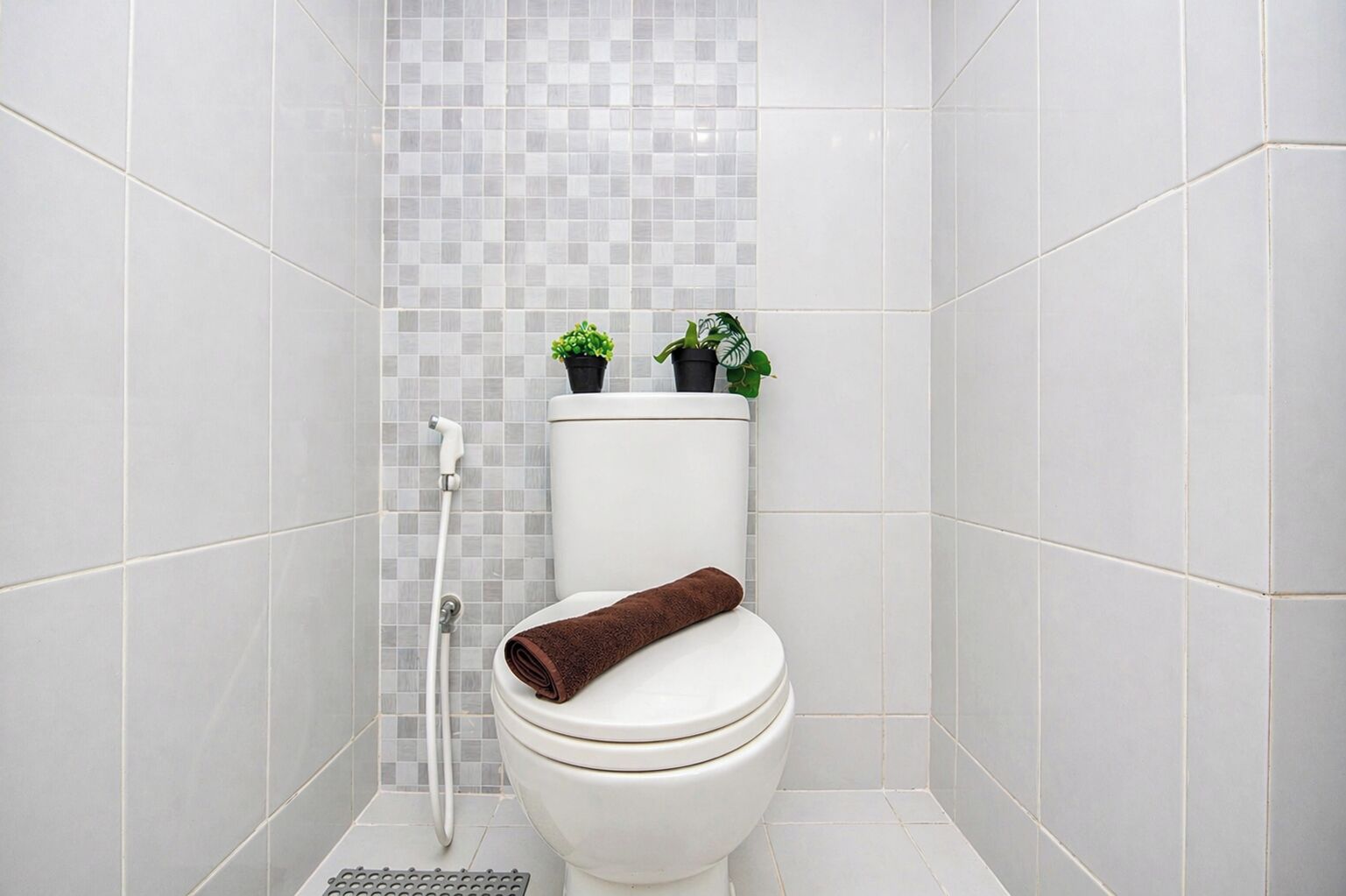 Standard Studio | Bathroom