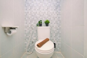 Studio Standar | Kamar mandi