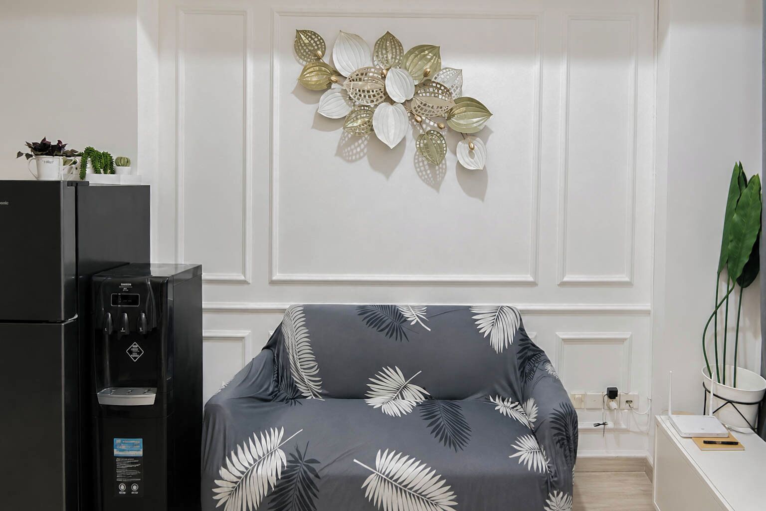 Standard Apartment | Living room