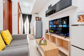 Interior - Functional 2Br Apartment At Vittoria Residence (Jakarta)