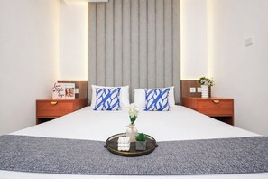 Standard Apartment - Enjoy Living In Comfortable 2Br At Apartment West Vista (Jakarta)