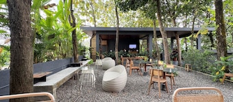 Guru Giri Forest Cabin Villa 2BR for 8 Pax (Include Breakfast)