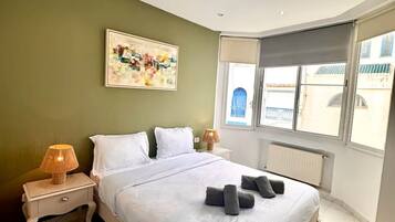 1 habitación, wifi y ropa de cama
