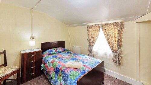 Anthony’s at Highfield offers a relaxing stay in total comfort and serenity.