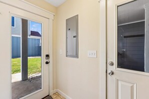 Interior - CB23 - Stella Blue- Spacious 4BR home in Corolla, pet-friendly, with hot tub. (Corolla)
