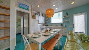 House (1 Bedroom) | Interior - Terrace Landing Trio by Avantstay Sleeps 36 3 Coastal Home + Shared Pool + Golf Cart Zone Old Town Port A Dining (Port Aransas)