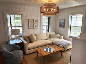 Living area - NEW & Updated Coastal Home, Steps to the Sound -Sleeps 10 - Hot Tub - Central AC (Madison)