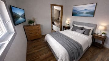 Desk, iron/ironing board, free WiFi, bed sheets