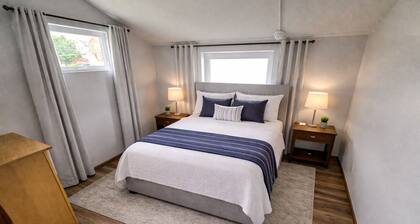 Stylish 4BR Loft • Sleeps 8 • Prime Location