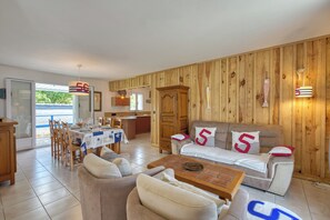 TV, books - Maison Oléron - Welkeys (Dolus-d'Oléron)