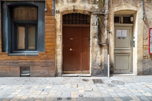 Exterior detail - Appartement Mazarin – Welkeys (Aix-en-Provence)