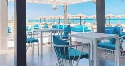 2-bedroom resort in wonderful Hurghada with cool AC breeze