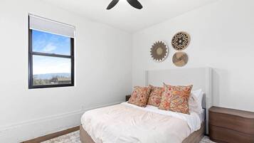 3 habitaciones, wifi gratis y ropa de cama