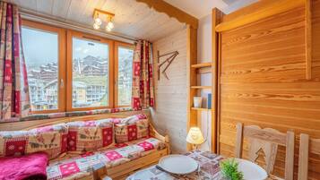 Appartement Confort, vue montagne | Coin séjour