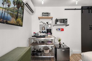 Interior - Modern Studio in Miramar | Walk to Convention Ctr (San Juan)
