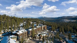 Aerial view - 2-bedroom Northstar resort in delightful Truckee with fitness room and AC (Truckee)