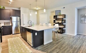 Private kitchen - Cozy Arizona Home with Modern Comforts (Mesa)