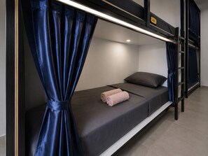 Standard Room - Nusantara Tajur Bogor Hostel By Reccoma (Kota Bogor)