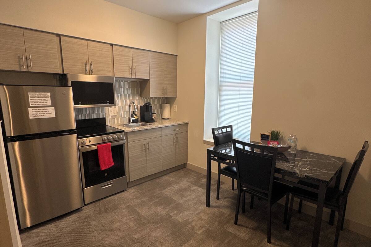 Room 206 | Private kitchen