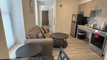 Room 307 | Iron/ironing board, free WiFi