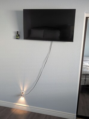 3 Schlafzimmer, Schreibtisch, WLAN, Bettwäsche