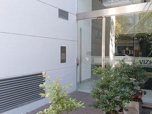 Exterior detail - Premium apartment in Palermo Hollywood: Swimming Pool, Spa and Top Terrace (Buenos Aires)