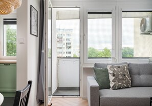 TV - Bielany Superior Apartment (Warszawa)