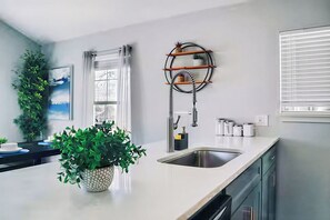 Bathroom - Dallas Getaway w/ Hot Tub, Fire Pit & Detached Suite (Dallas)