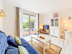Living Room - Village de Légenèse by Interhome (Carnac)