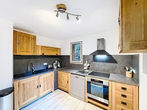 Kitchen / Dining Room - Les Hauts des Brevières by Interhome (Tignes)