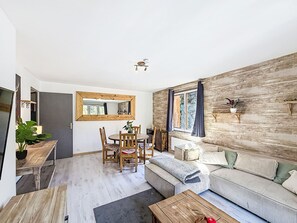 Living area - Les Hauts des Brevières by Interhome (Tignes)