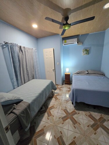 Enjoyable 3-bedroom house with AC in San Rafael Oriente