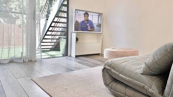 Apartamento, 1 quarto, piscina particular, vista para o jardim | Parte interna