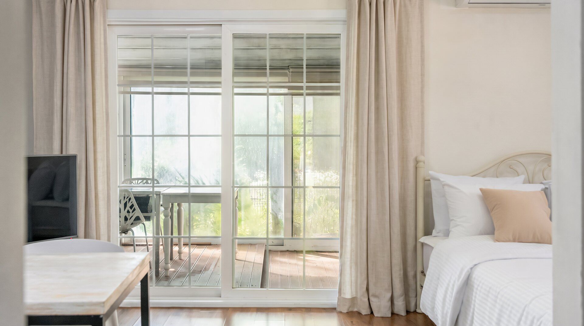 ห้องเบสิก, 1 ห้องนอน (Main A101 (Lake View, Private BBQ)) | 1 ห้องนอน, Wi-Fi ฟรี