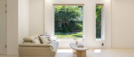 Basic Room, 1 Bedroom (B House (Garden View, Private BBQ))