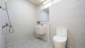 Basic Room, 1 Bedroom (B House (Garden View, Private BBQ)) | 1 bedroom, free WiFi