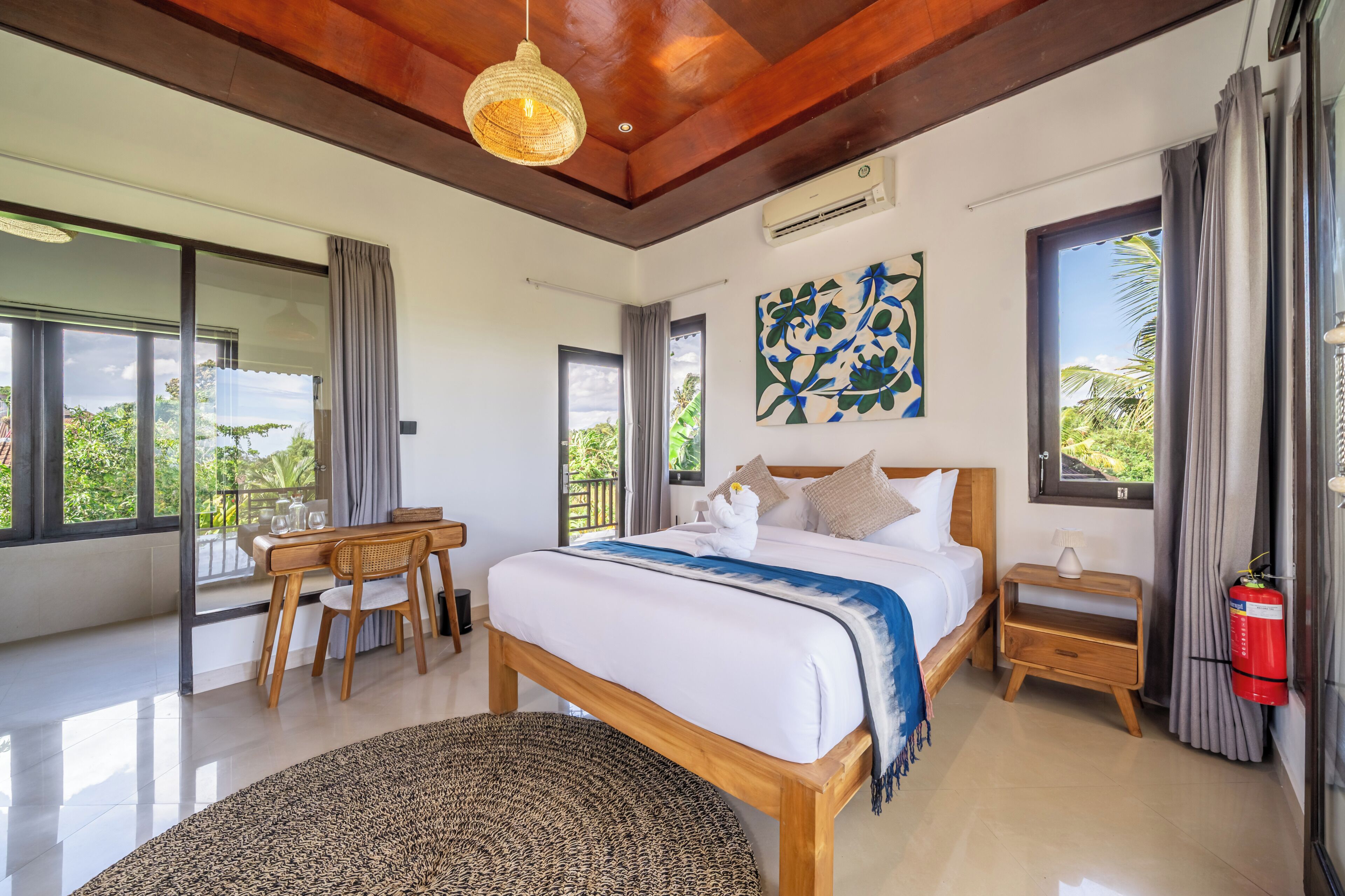 Luxury Villa, 2 Bedrooms, Kitchen, Garden View | Free WiFi