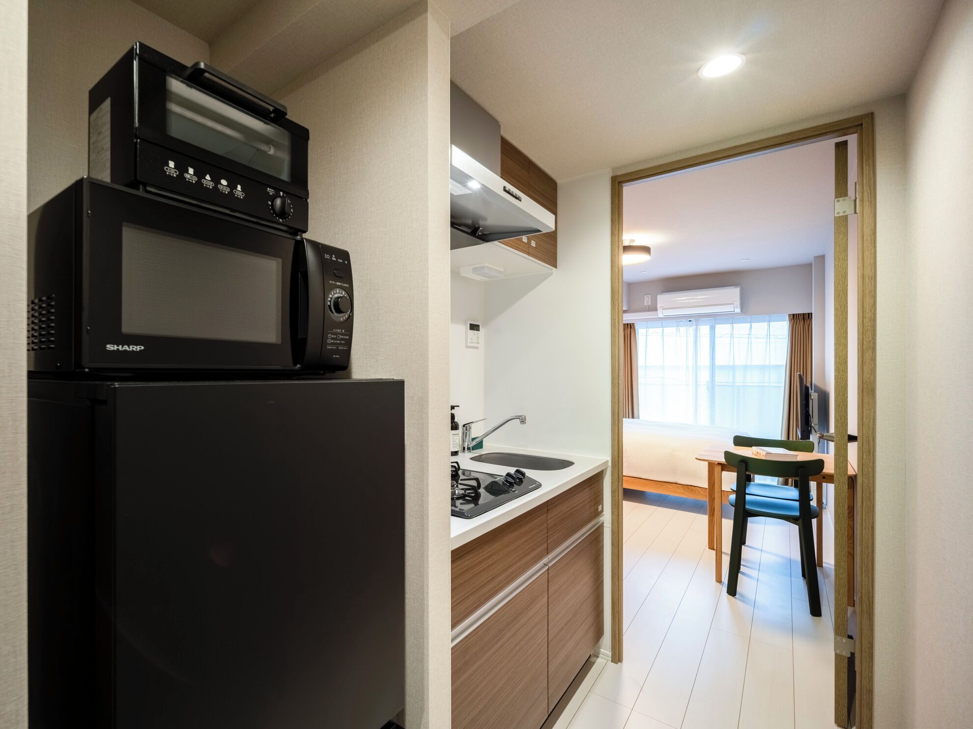 Superior Studio Apartment - Triple | Blackout drapes, iron/ironing board, free WiFi, bed sheets