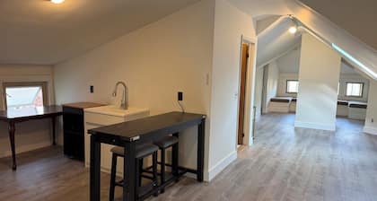 2-bedroom apartment in Montclair, 2 min to NYC/World Cup Train & Restaurants