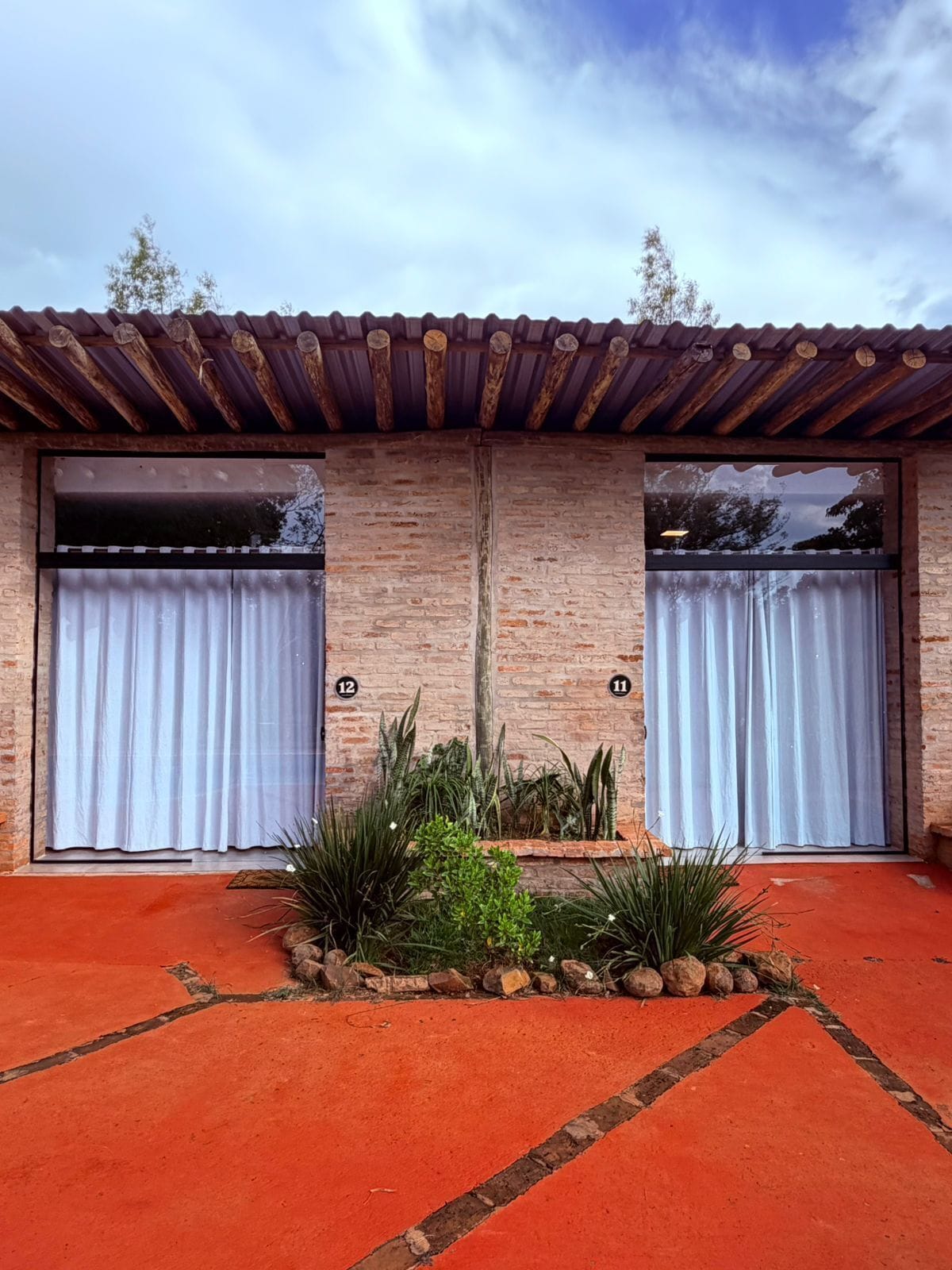 Family Room, Balcony, Garden View | WiFi (free), bed sheets